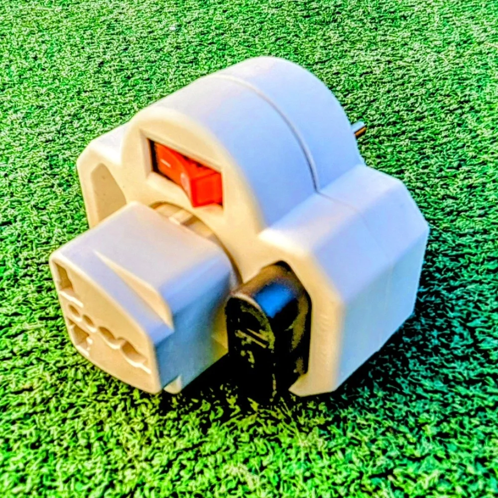 3-Way European Interconnector Multi-Male Combo 250V Adapter 2+1 On/Off Switch